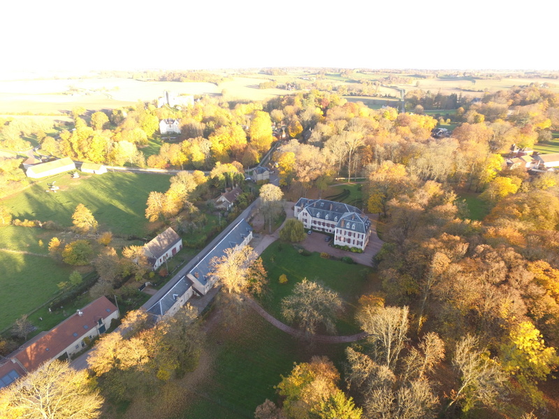 Château la Boulaize_03150 MONTAIGU LE BLIN_3 Château la Boulaize_03150 MONTAIGU LE BLIN_3